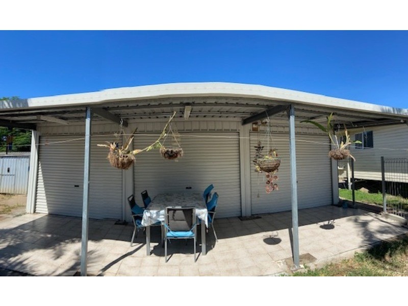 14 Singleton Street, Dysart QLD 4745