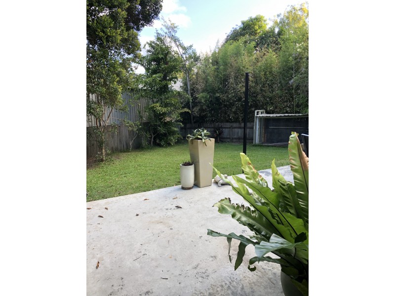 8 Low st, Eumundi QLD 4562