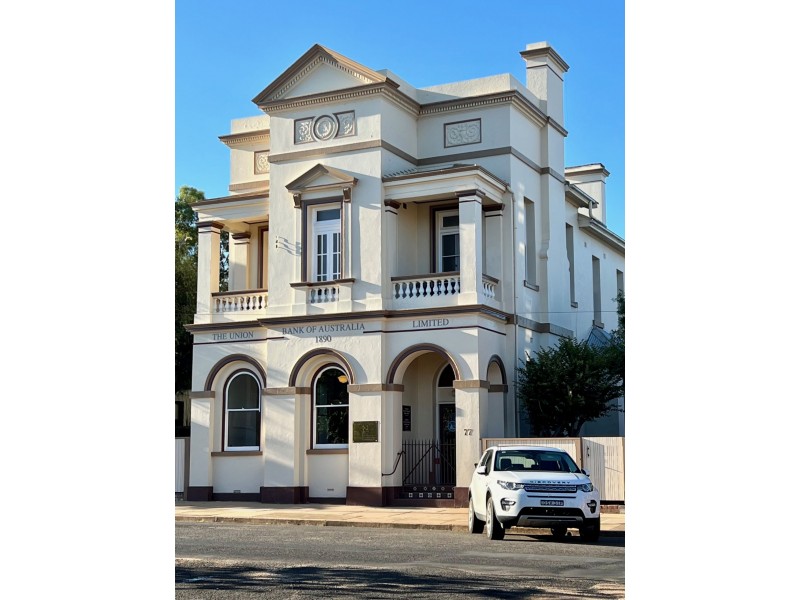 77 Main Street, Grenfell NSW 2810