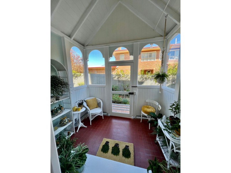 77 Main Street, Grenfell NSW 2810