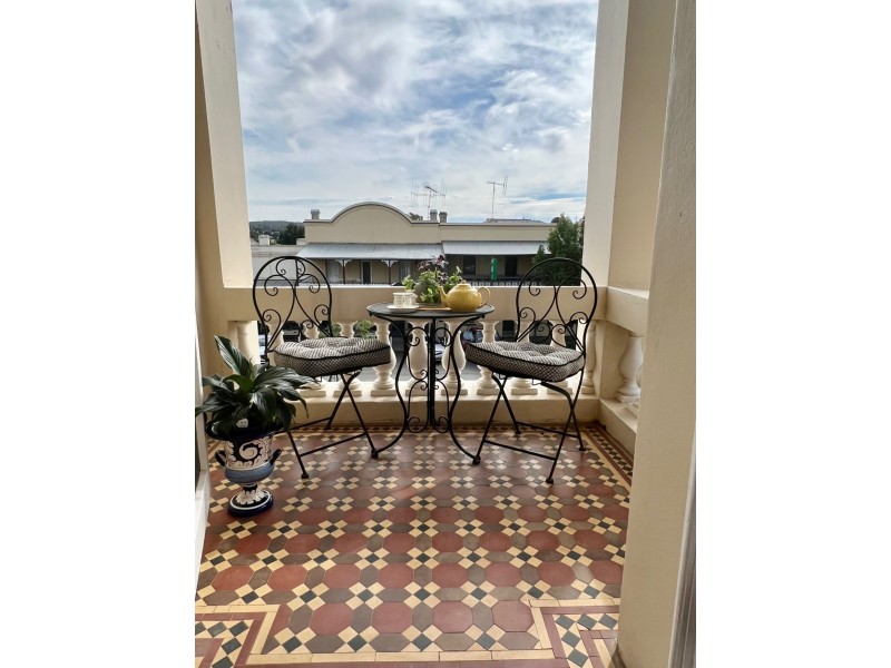 77 Main Street, Grenfell NSW 2810