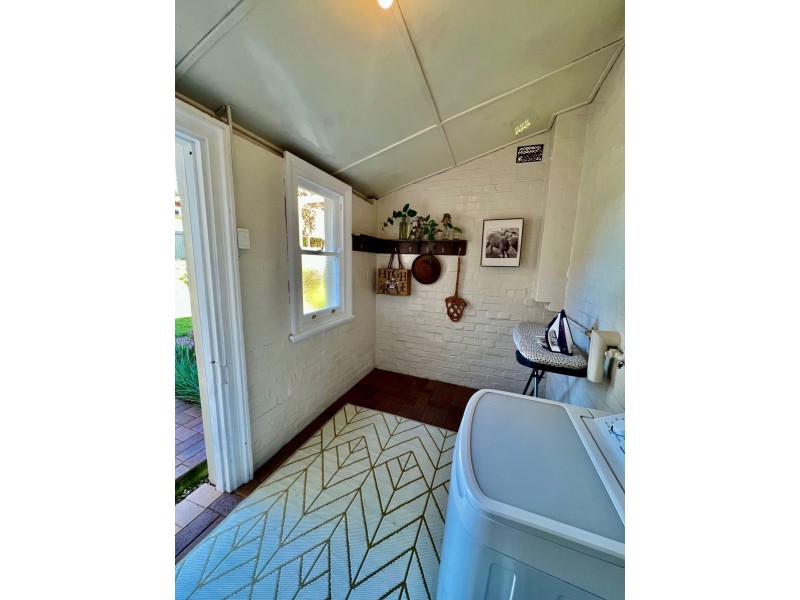 77 Main Street, Grenfell NSW 2810