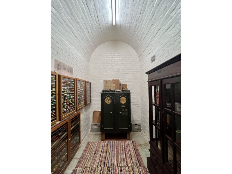 77 Main Street, Grenfell NSW 2810