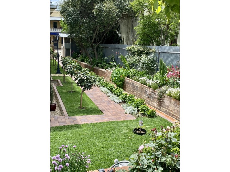 77 Main Street, Grenfell NSW 2810