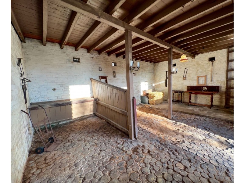 77 Main Street, Grenfell NSW 2810