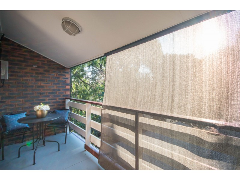 2/160 Pine Street, Wynnum QLD 4178