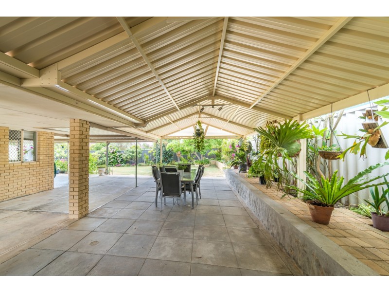 12 Fountain Way, Huntingdale WA 6110