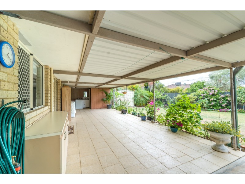 12 Fountain Way, Huntingdale WA 6110