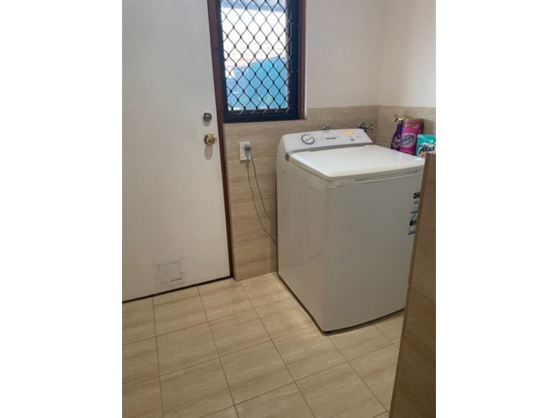 Unit 1/6-8 Leslie St, Dudley Park WA 6210