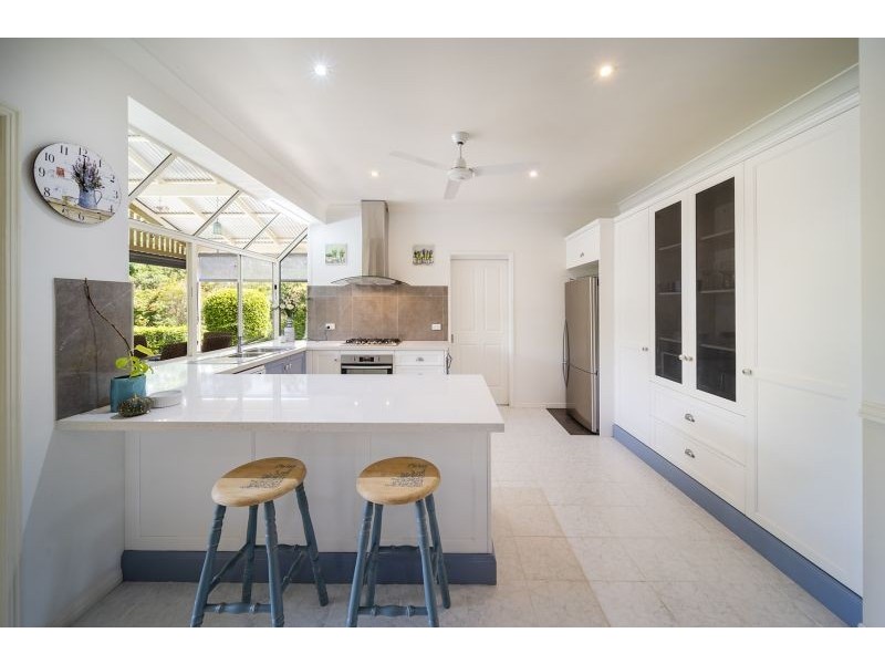 7 Topaz Court, Southside QLD 4570