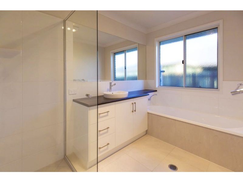 33 Milford Street, Westbrook QLD 4350