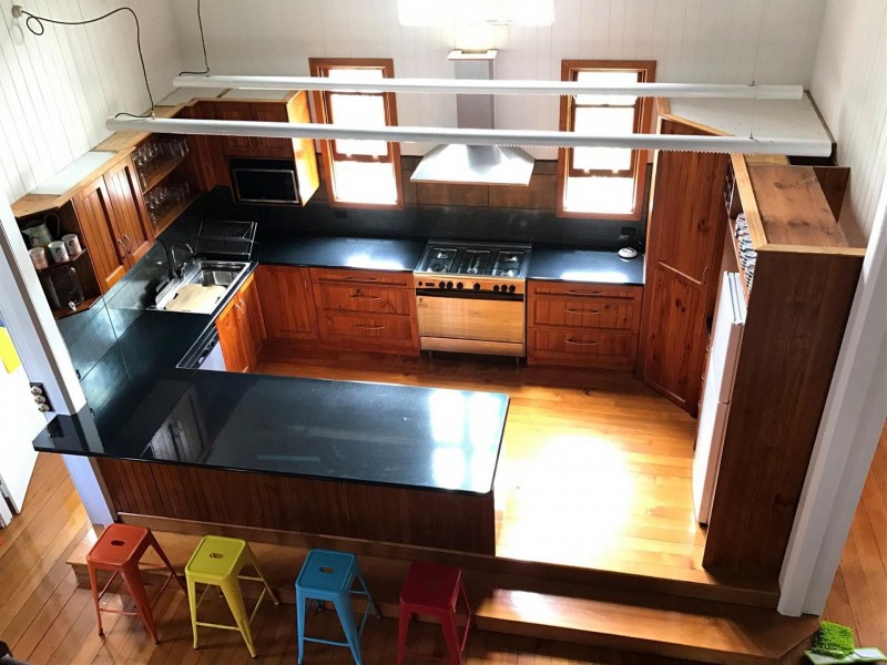 5 First Ave, Somerset Dam QLD 4312