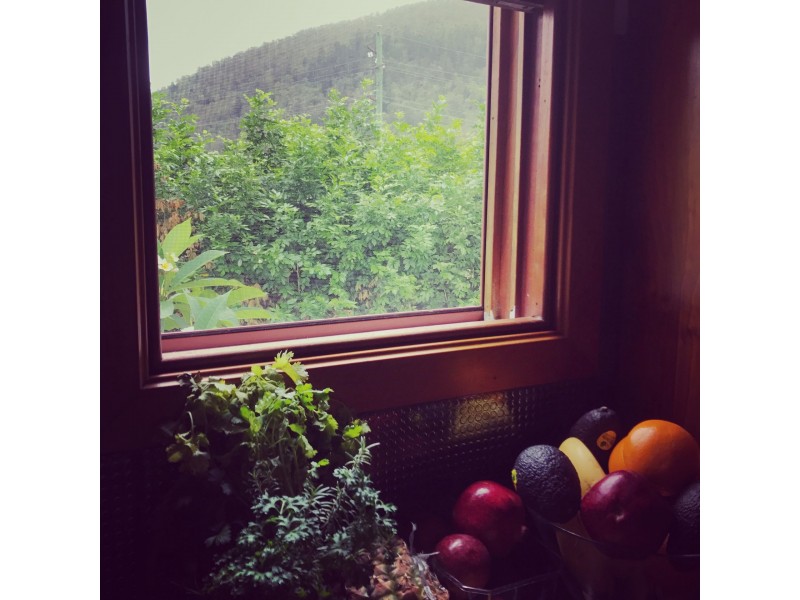 5 First Ave, Somerset Dam QLD 4312