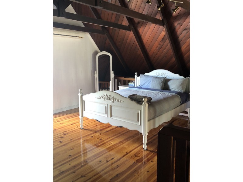 5 First Ave, Somerset Dam QLD 4312