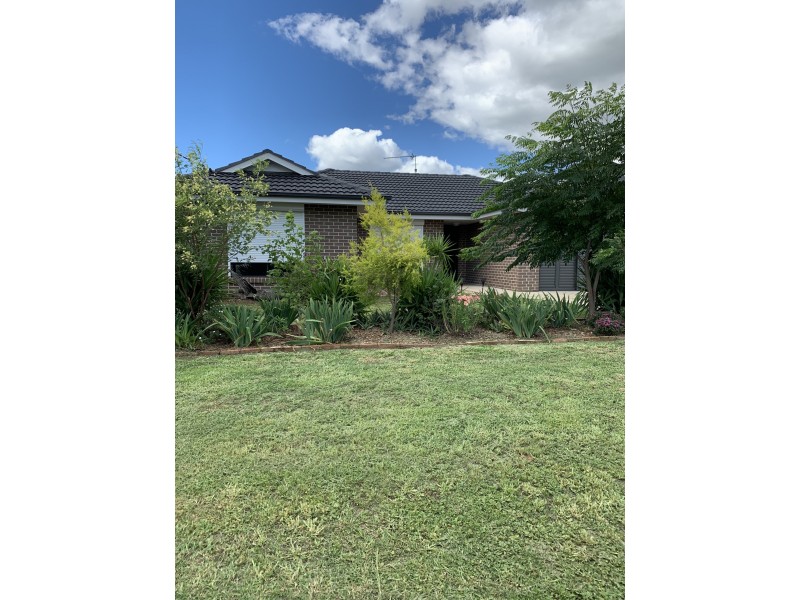 4 Chapman Street, Manilla NSW 2346