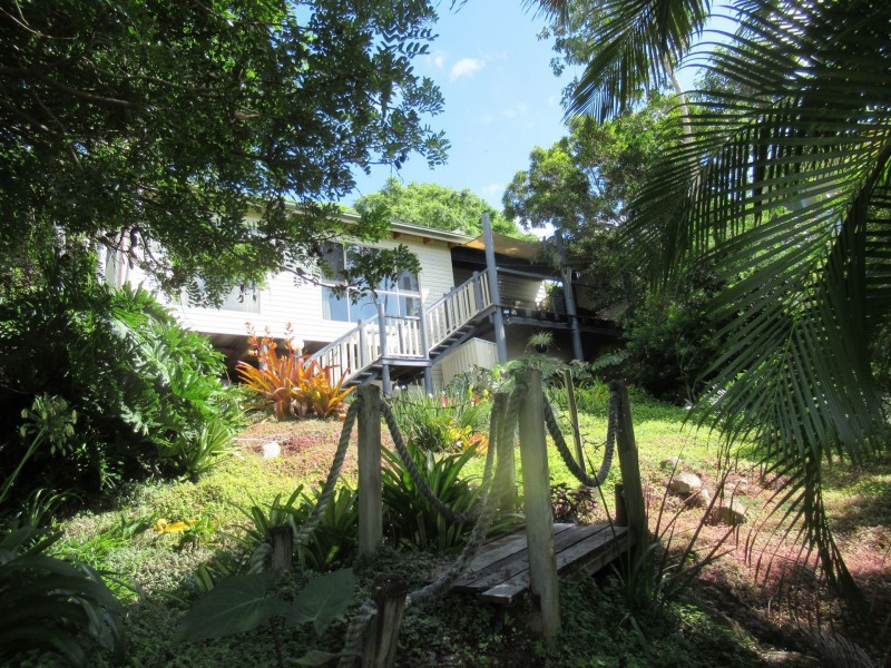 22 Fleetwood Court, Ferny Hills QLD 4055