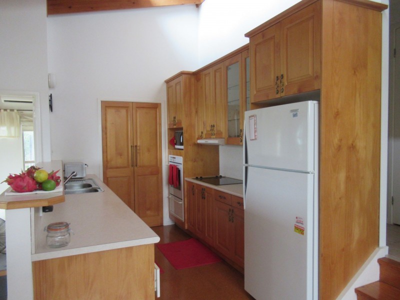 22 Fleetwood Court, Ferny Hills QLD 4055