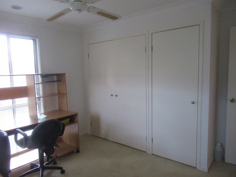 22 Fleetwood Court, Ferny Hills QLD 4055