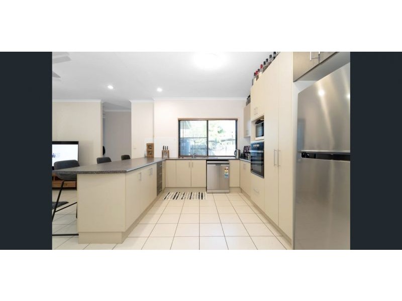 300 Bedford Road, Andergrove QLD 4740