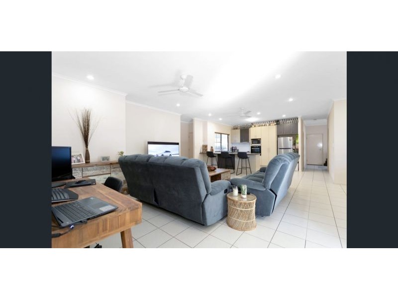 300 Bedford Road, Andergrove QLD 4740