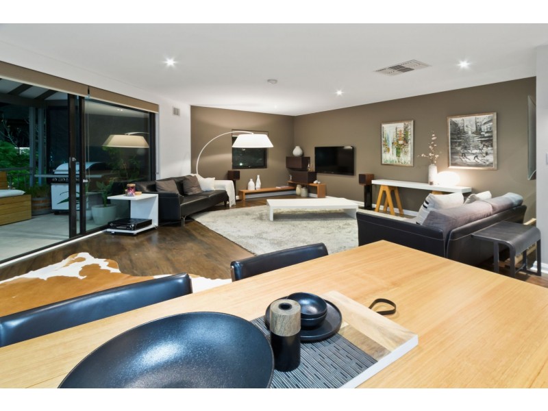 7/4 Centro Avenue, Subiaco WA 6008