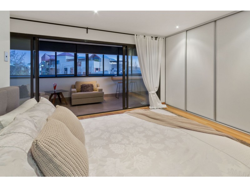 7/4 Centro Avenue, Subiaco WA 6008