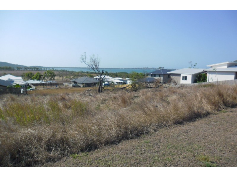 11 Seacove Crescent, Bowen QLD 4805