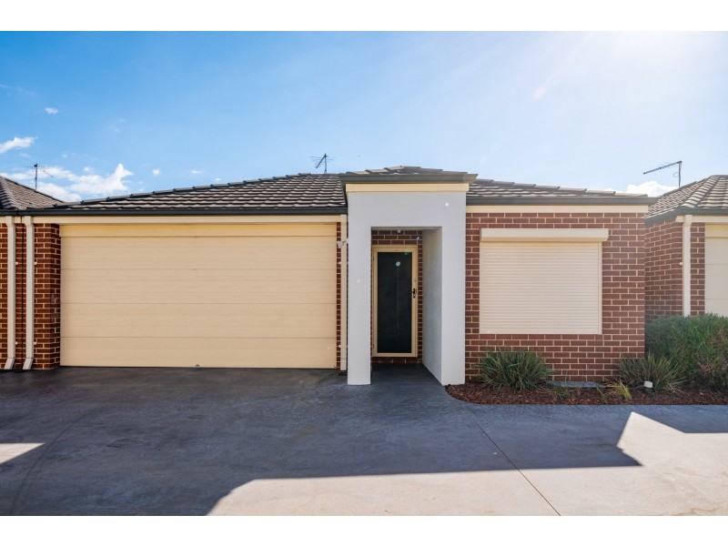 4/102 Westfield Road, Kelmscott WA 6111