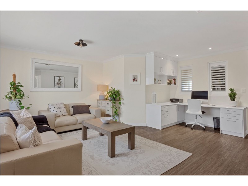 24 Kelderman Elbow, Eaton WA 6232