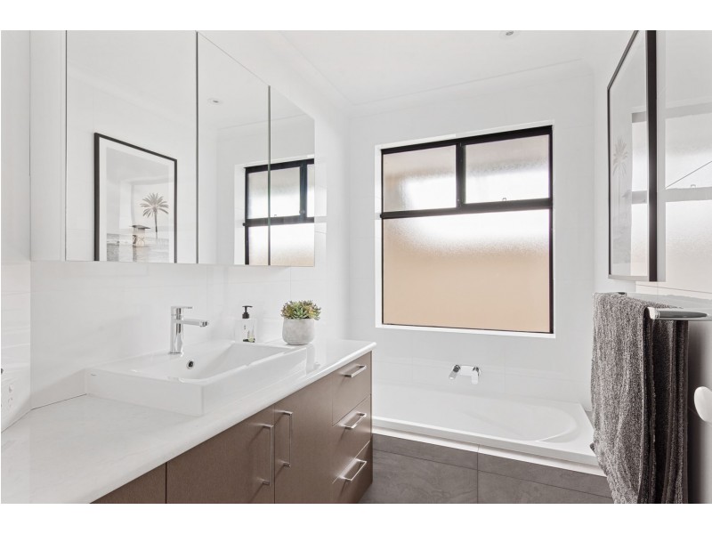 24 Kelderman Elbow, Eaton WA 6232