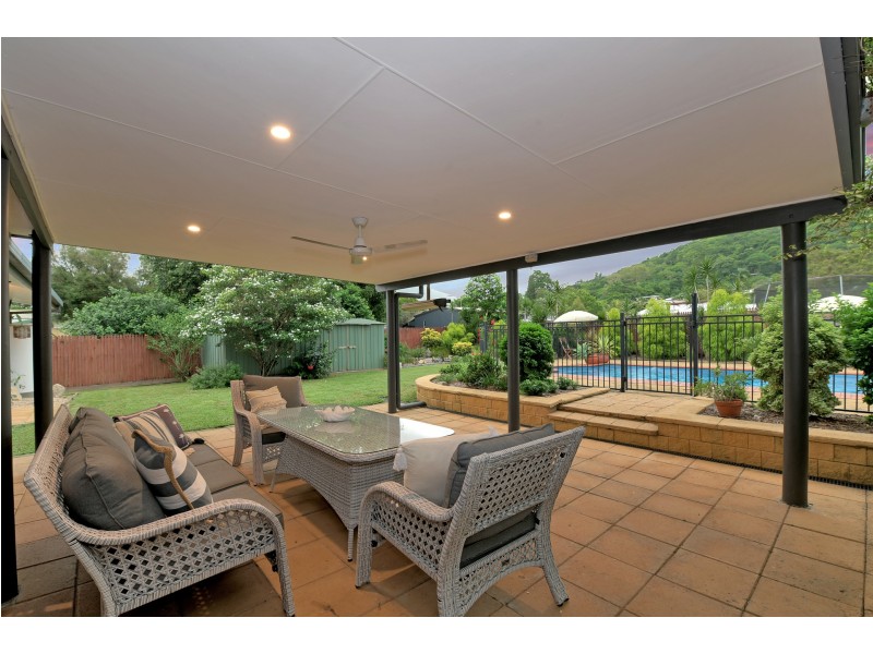 45 Hobson Drive, Brinsmead QLD 4870