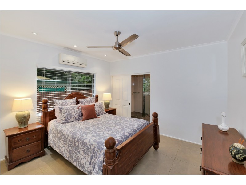 45 Hobson Drive, Brinsmead QLD 4870