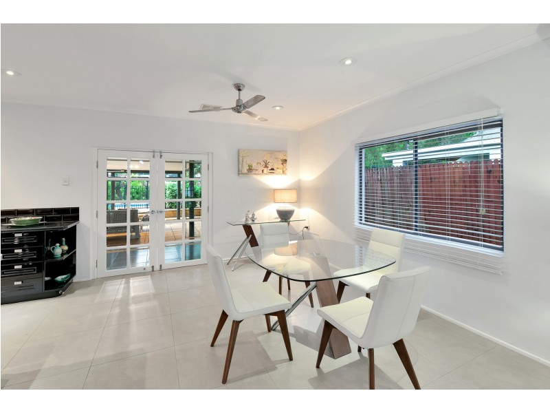 45 Hobson Drive, Brinsmead QLD 4870