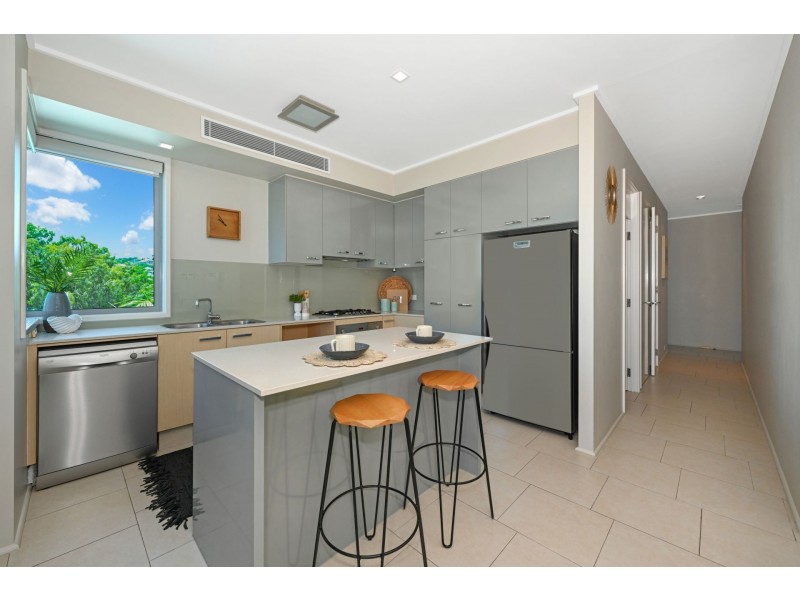 310/72-74 The Strand, North Ward QLD 4810