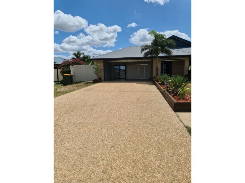 7 Rogers Street, Emerald QLD 4720