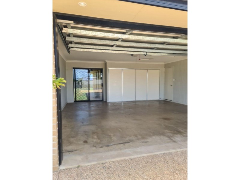 7 Rogers Street, Emerald QLD 4720