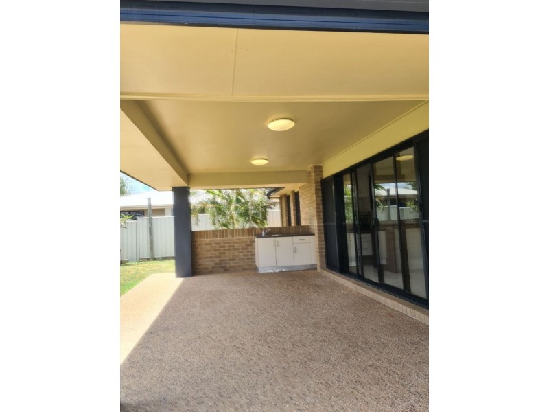 7 Rogers Street, Emerald QLD 4720