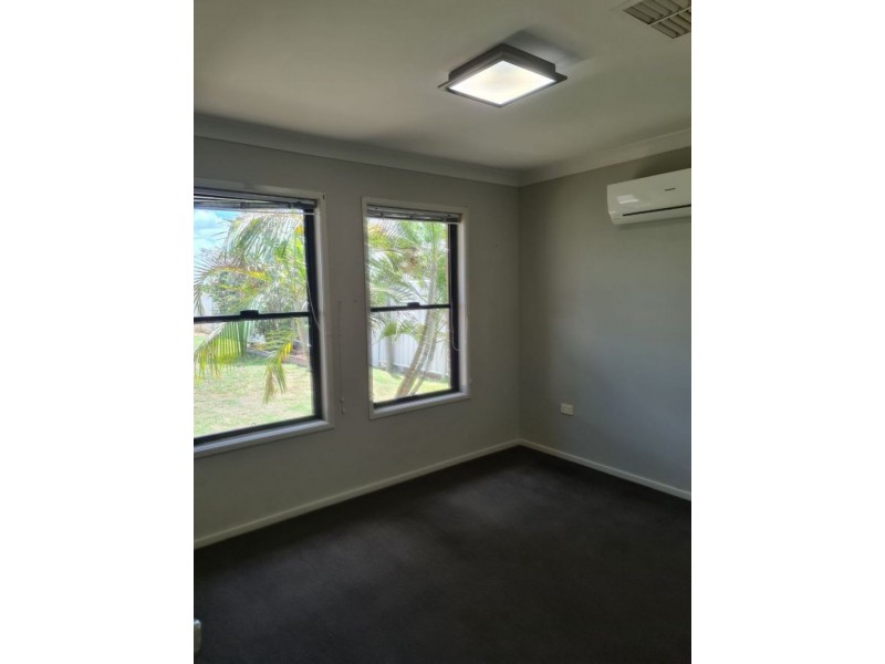 7 Rogers Street, Emerald QLD 4720