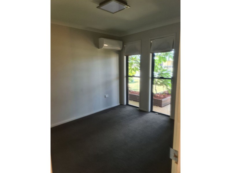 7 Rogers Street, Emerald QLD 4720