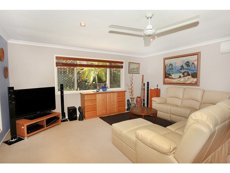 8 Morgan Close, Yaroomba QLD 4573