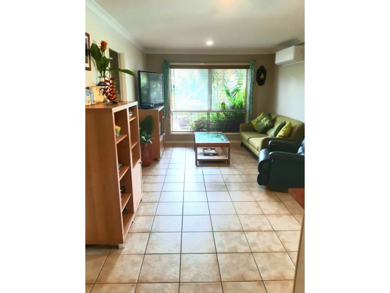 8 Morgan Close, Yaroomba QLD 4573