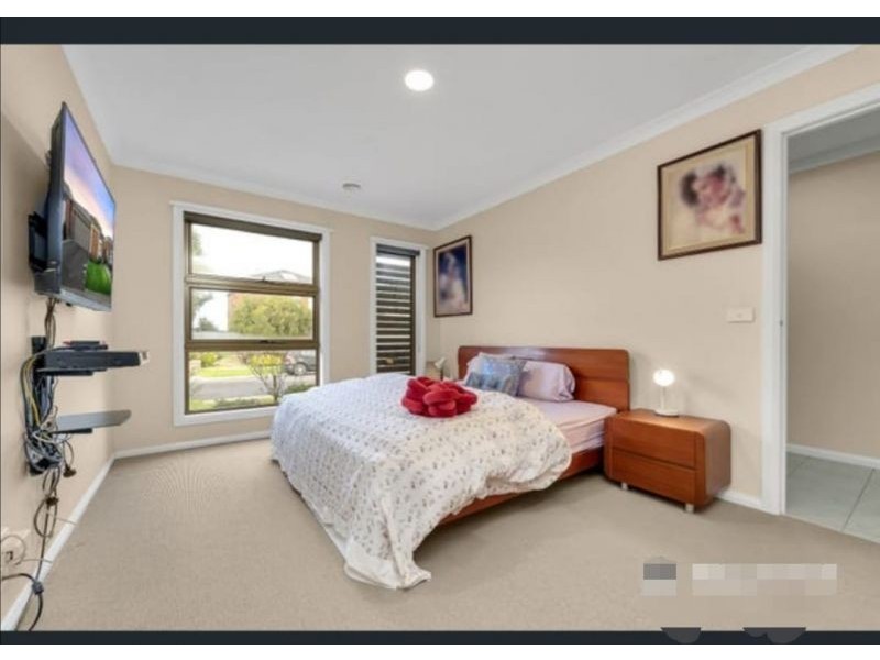 35 Victorking Drive, Point Cook VIC 3030