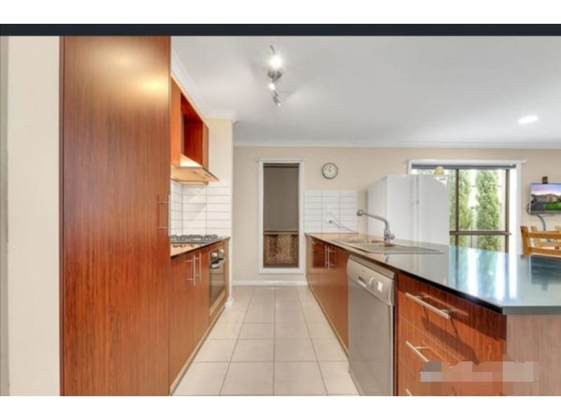 35 Victorking Drive, Point Cook VIC 3030