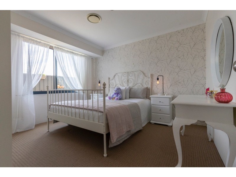 8 Katinka Street, Dalyellup WA 6230