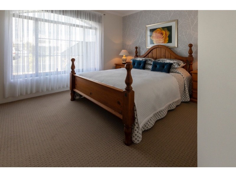 8 Katinka Street, Dalyellup WA 6230