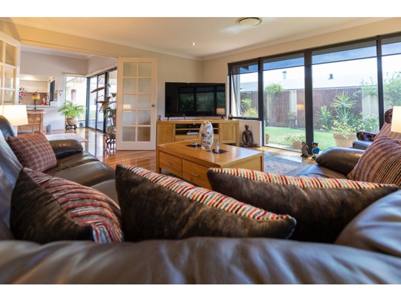 8 Katinka Street, Dalyellup WA 6230