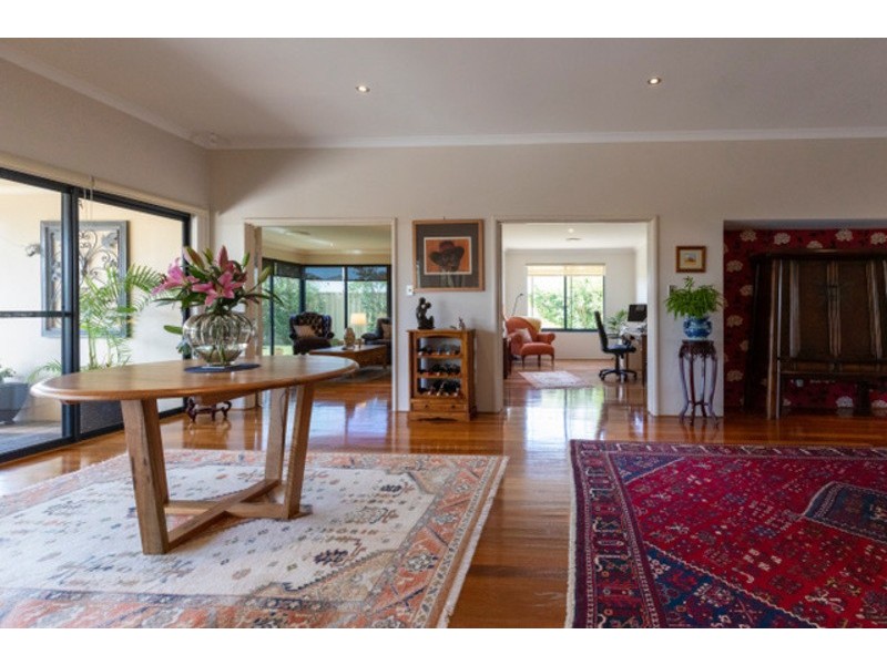 8 Katinka Street, Dalyellup WA 6230