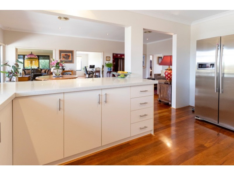 8 Katinka Street, Dalyellup WA 6230