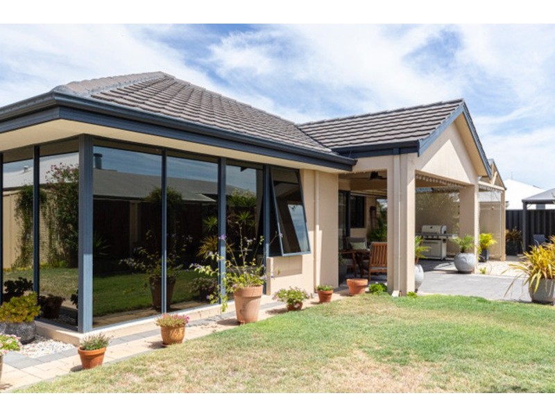 8 Katinka Street, Dalyellup WA 6230