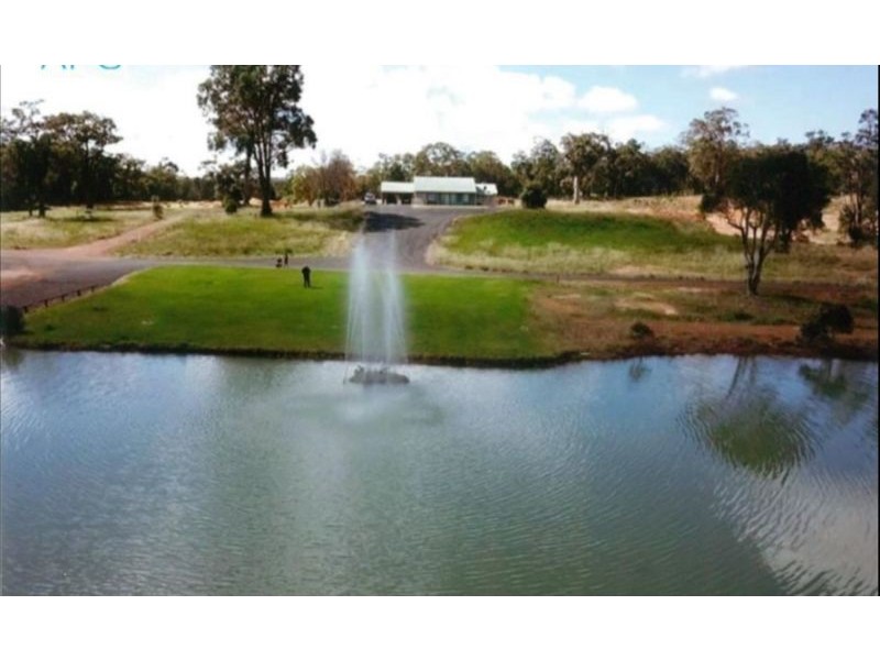 432 Henty Road, Burekup WA 6227